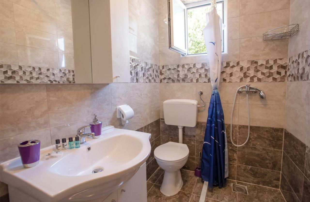 Apartments Dalmatia Blue Mlini Exterior photo